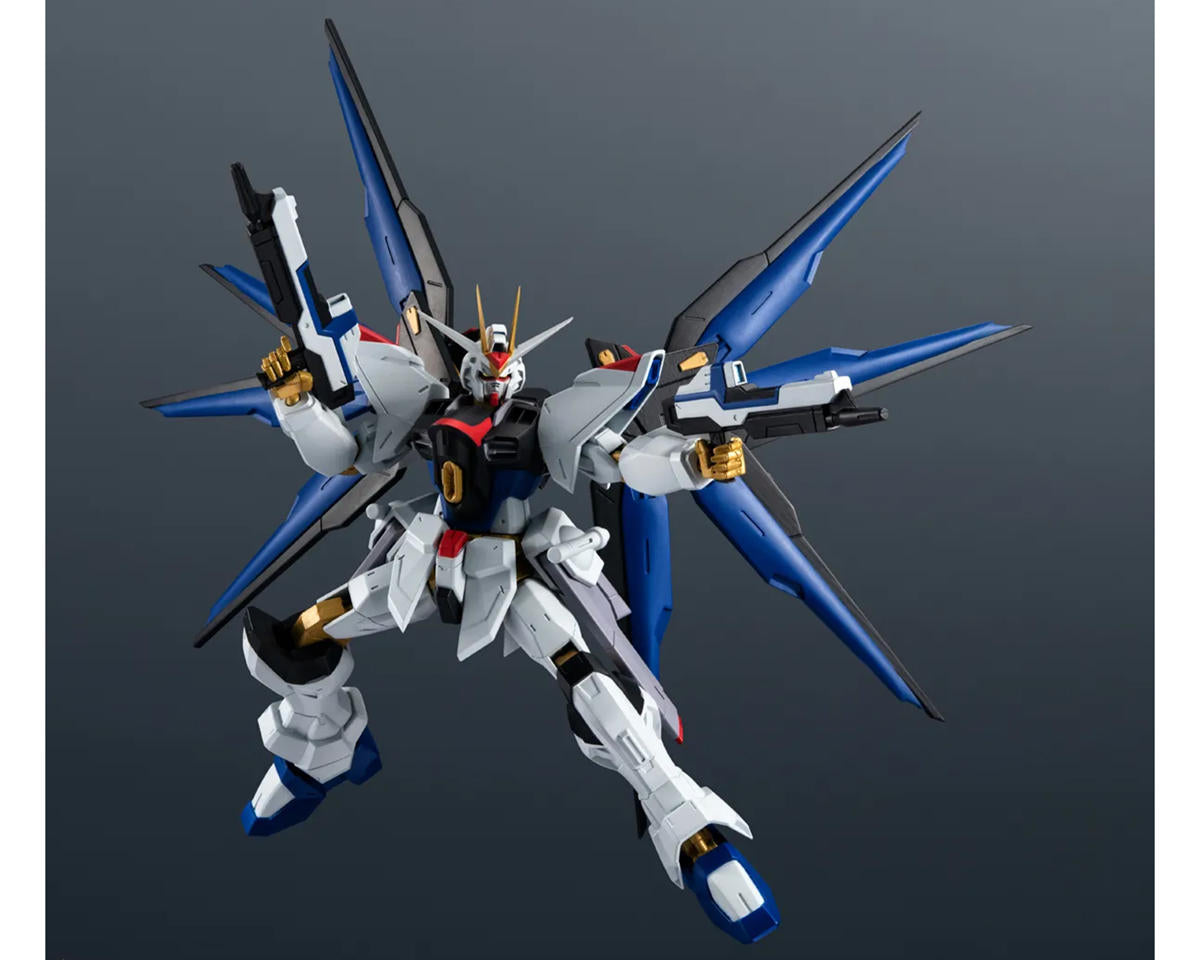 Bandai Gundam Universe ZGMF-X20A Strike Freedom Gundam Action Figure