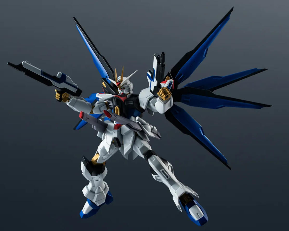 Bandai Gundam Universe ZGMF-X20A Strike Freedom Gundam Action Figure