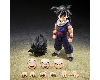 Bandai Tamashii Nations S.H. Figuarts Son Gohan "Dragon Ball Z"