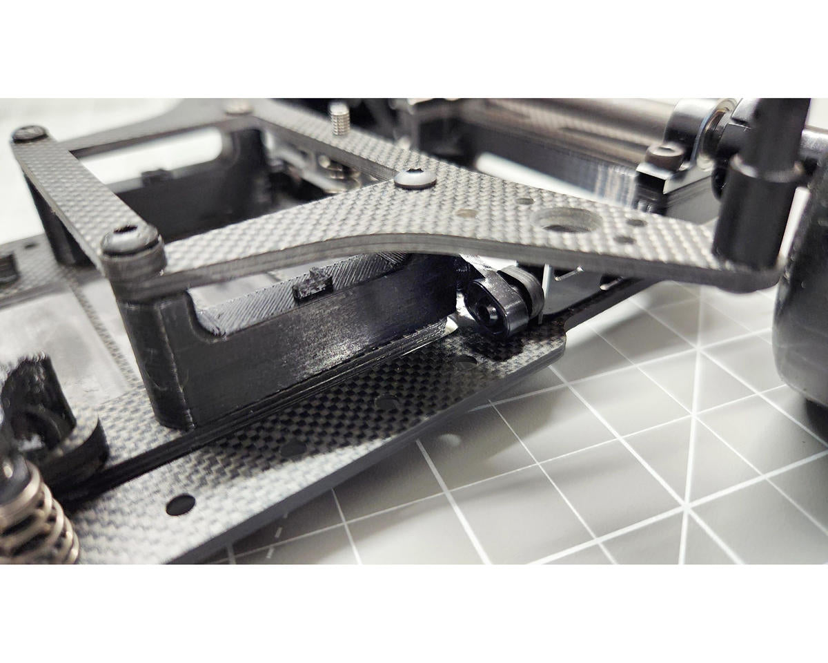 CRC M-200R World GT-R 1/10 Pan Car Kit