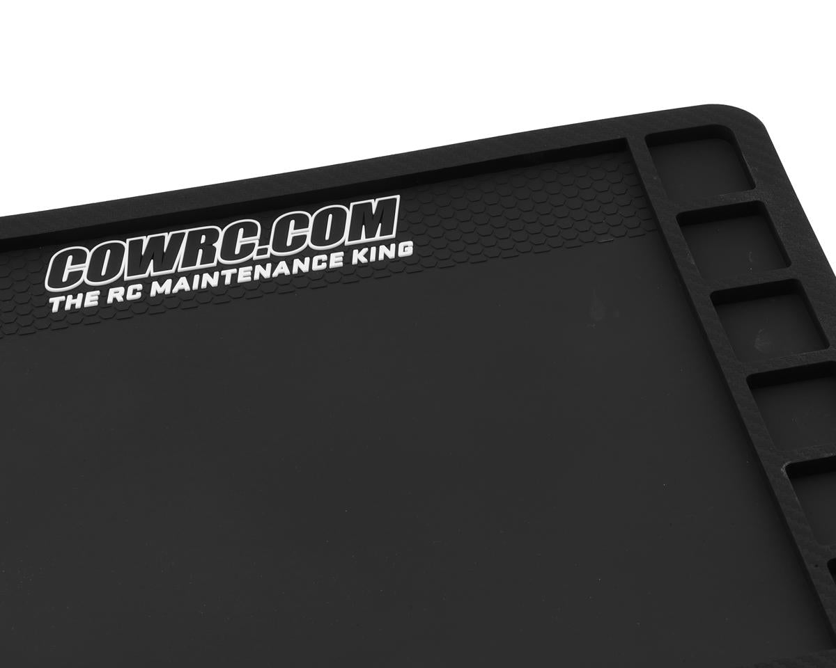 Cow RC Screw Catcher Carbon Series Rubber Pit Mat (12"x16")