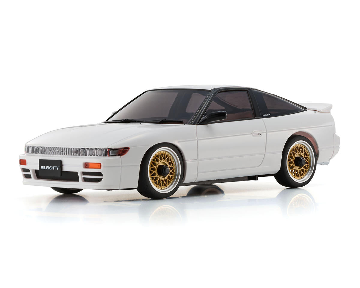Kyosho MA-020 AWD Mini-Z ReadySet w/Nissan Sileighty White Body