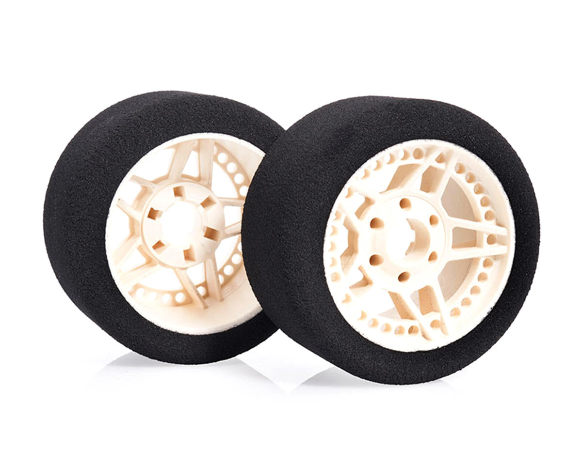 Matrix 37mm 1/8 On-Road Foam Front Tires (32/40 Shore)