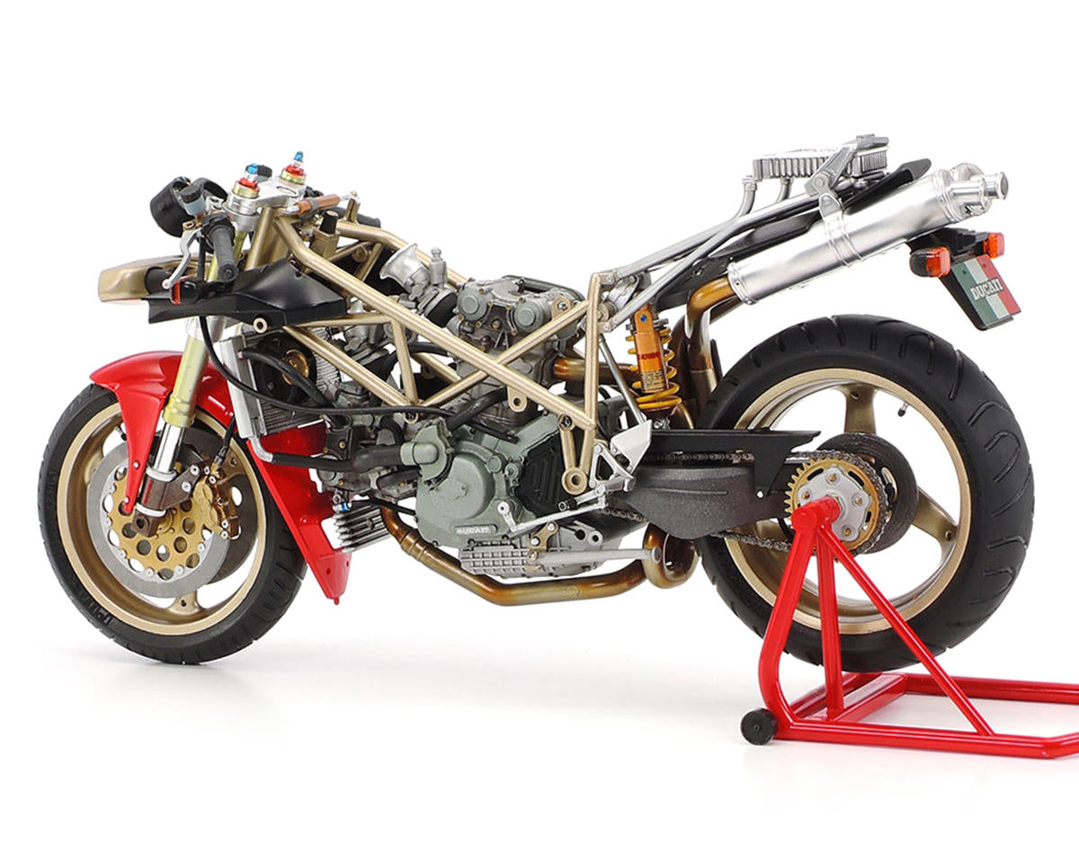 Tamiya 1/12 Ducati 916 Motorcycle Model Kit