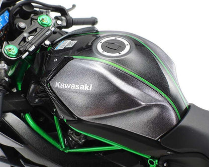 Tamiya 1/12 Kawasaki Ninja H2 Carbon Motorcycle Model Kit
