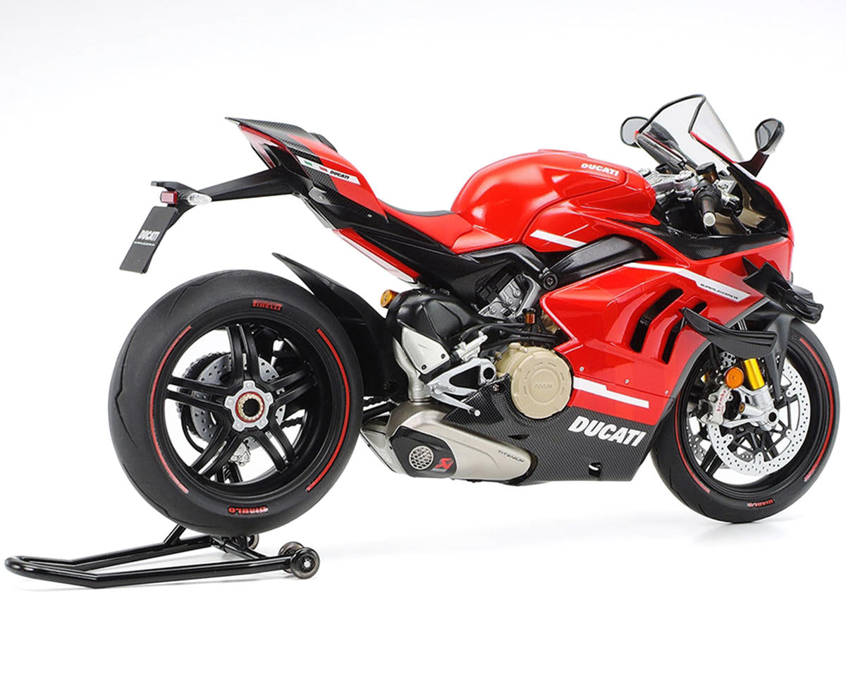 Tamiya 1/12 Ducati Superleggera V4 Motorcycle Model Kit