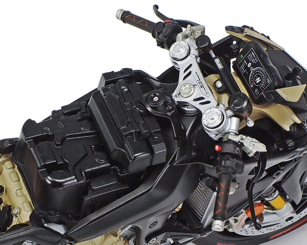 Tamiya 1/12 Ducati Superleggera V4 Motorcycle Model Kit