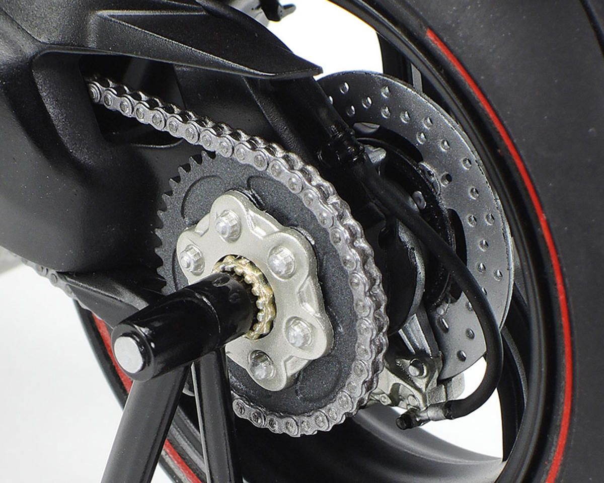 Tamiya 1/12 Ducati Superleggera V4 Motorcycle Model Kit