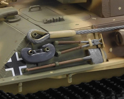 Tamiya 1/35 German Panther Type G Late Version Radio Control Tank Kit